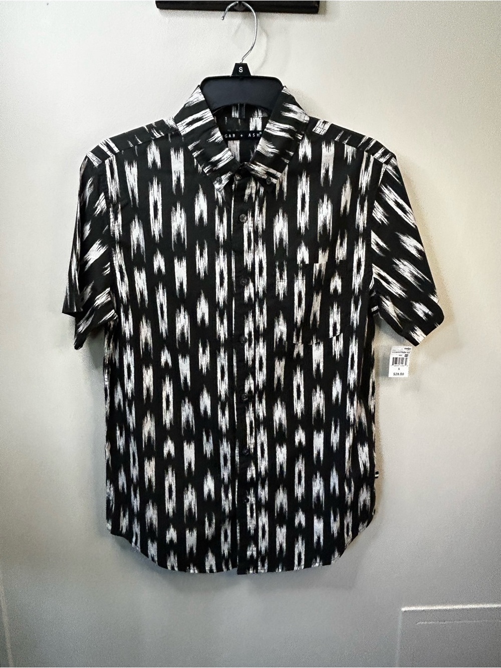New Black & White Button Up Shirt